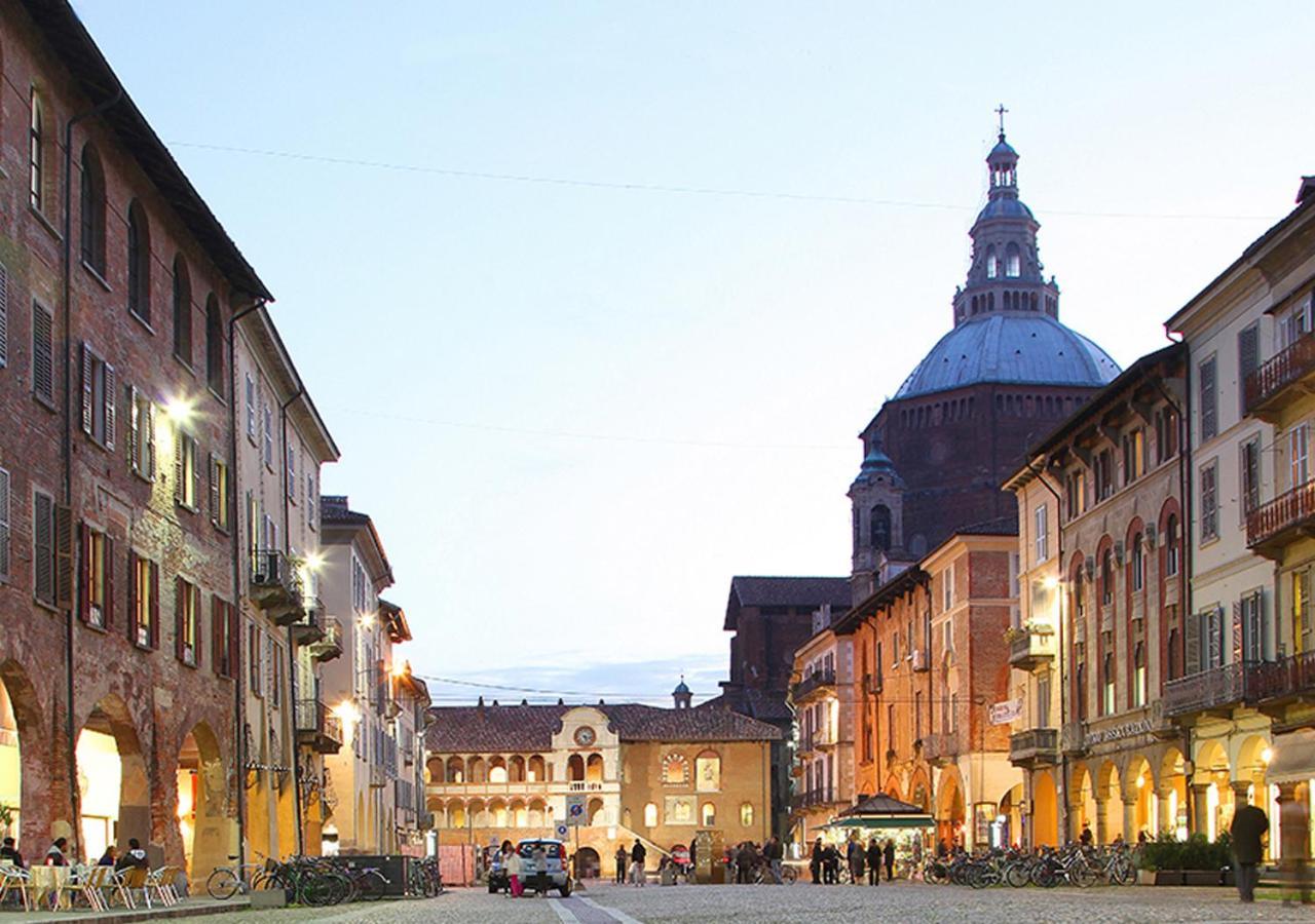 Blue Mind Apartment Pavia Exterior photo